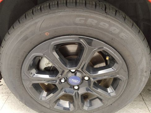 Used 2020 Ford EcoSport SE image 31