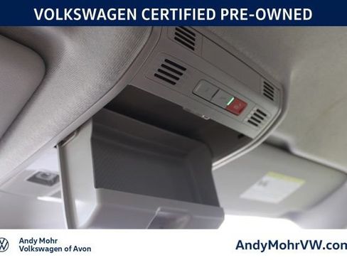 Used 2023 Volkswagen Tiguan SE AWD/4WD image 45