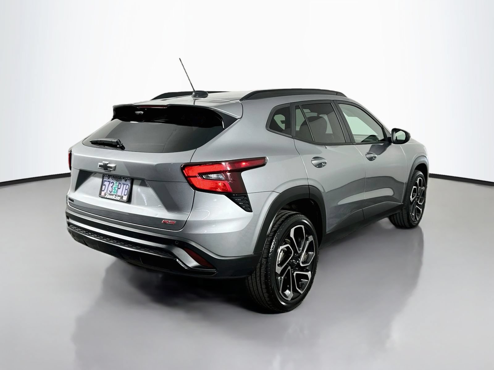 Used 2024 Chevrolet Trax RS w/ Driver Confidence Package FWD image 8