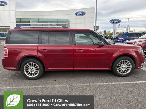 Used 2013 Ford Flex SEL image 14
