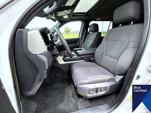 Used 2025 Toyota Sequoia SR5 AWD/4WD image 10