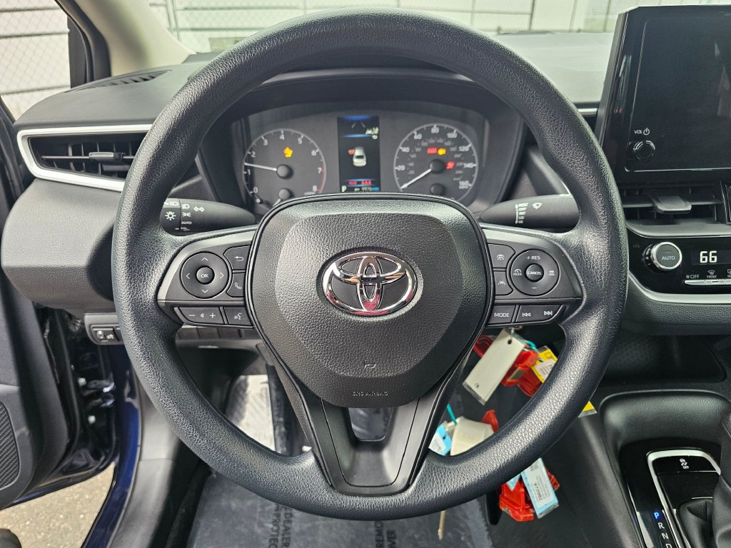 Certified 2025 Toyota Corolla LE FWD image 23