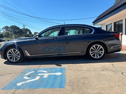 Used 2016 BMW 750i xDrive image 5
