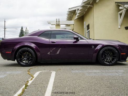Used 2020 Dodge Challenger SRT Hellcat RWD image 7