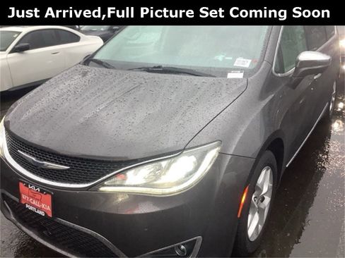 Used 2020 Chrysler Pacifica Limited w/ Advanced Safetytec Group image 1