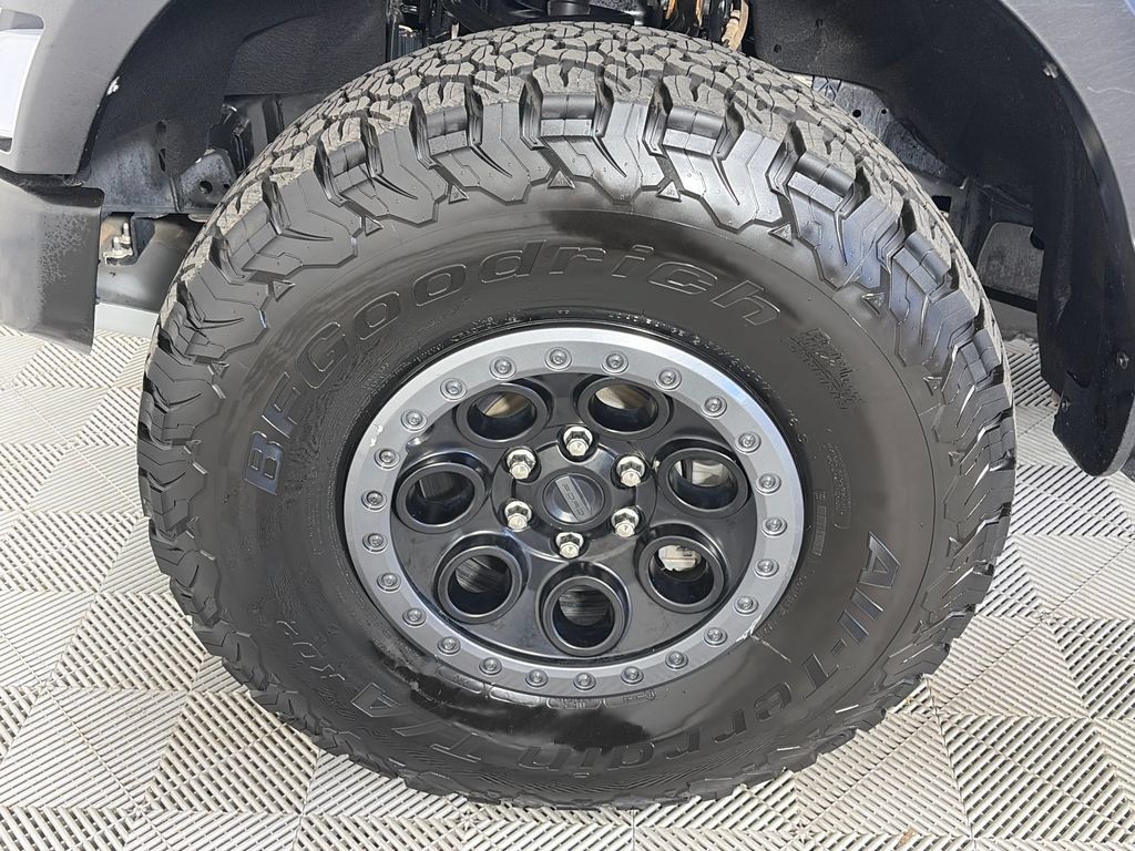 Certified 2024 Ford F150 Raptor AWD/4WD image 8