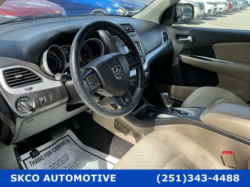 Used 2018 Dodge Journey SE FWD image 20