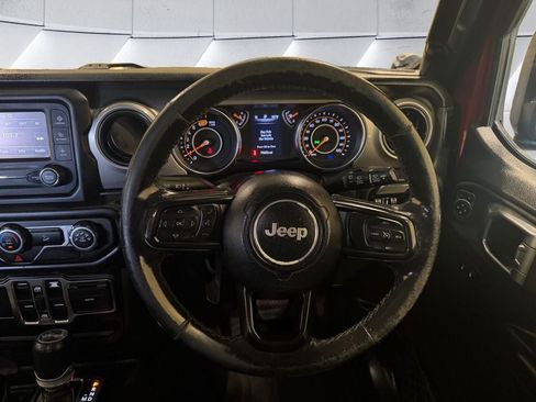 Used 2021 Jeep Wrangler Unlimited Sport AWD/4WD image 13