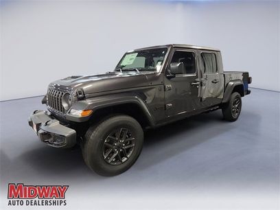 New 2025 Jeep Gladiator Sport