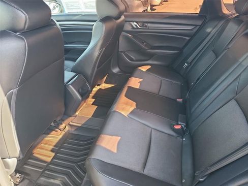 Used 2019 Honda Accord Sport image 15