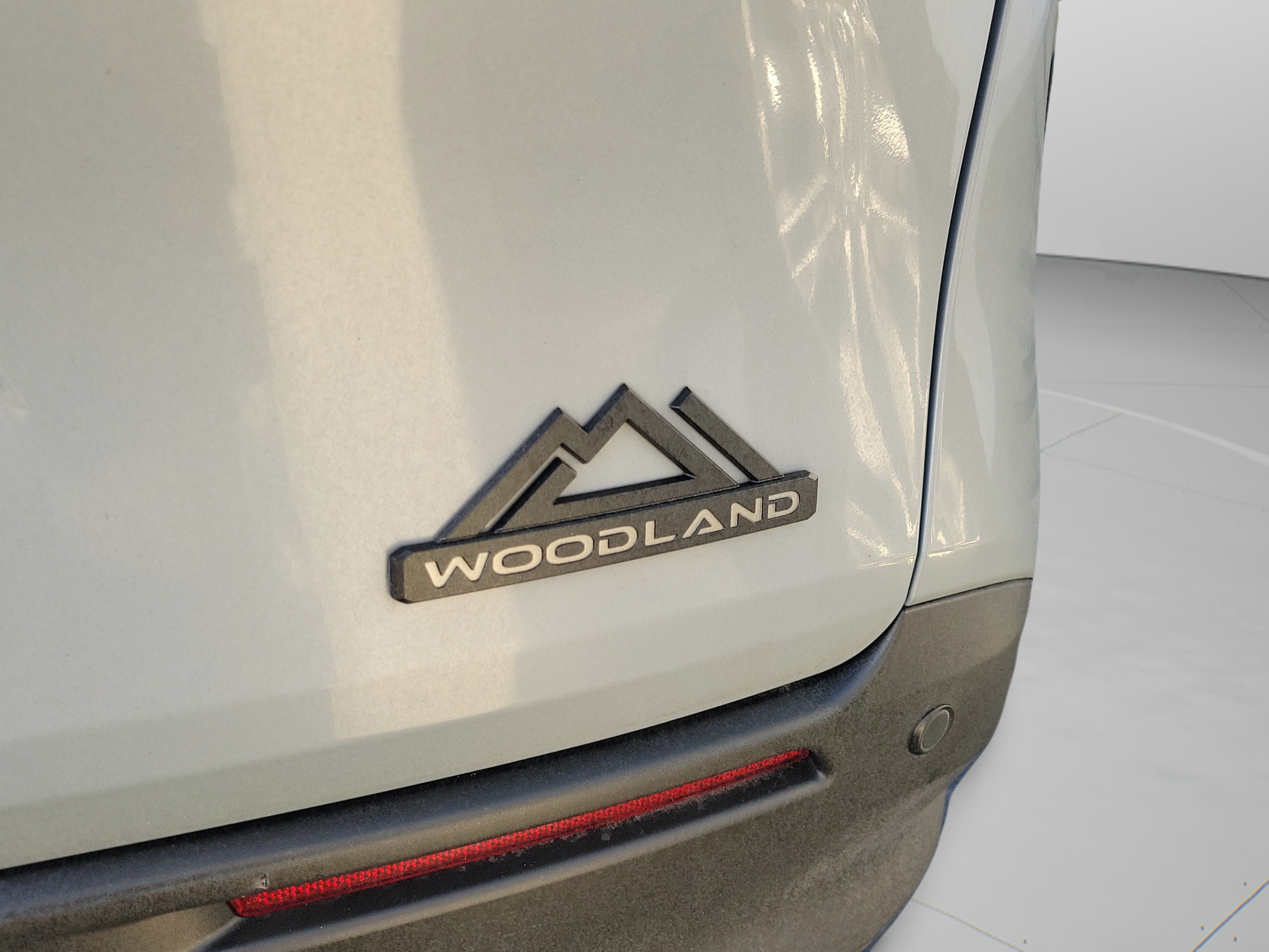 Used 2026 Toyota Sienna XLE Woodland Edition AWD/4WD image 22