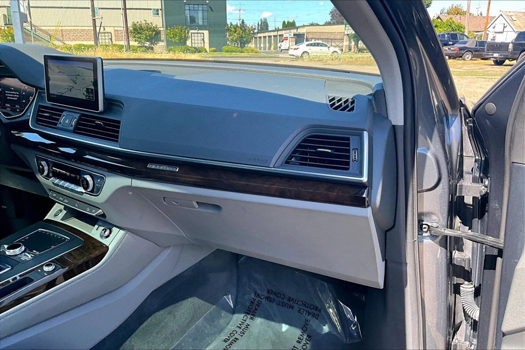 Used 2019 Audi Q5 3.0T Premium Plus w/ Premium Plus Package AWD/4WD image 19