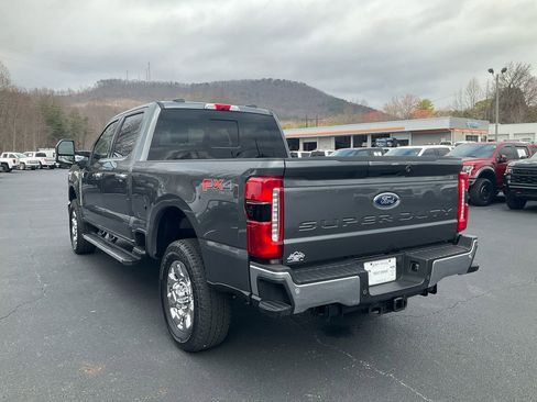 New 2026 Ford F250 Lariat image 7