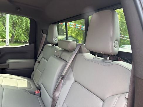 Used 2019 GMC Sierra 1500 SLT w/ SLT Premium Plus Package AWD/4WD image 20