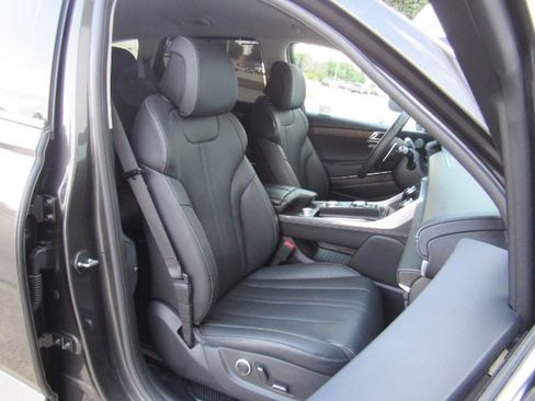 Used 2024 Genesis GV80 2.5T image 25