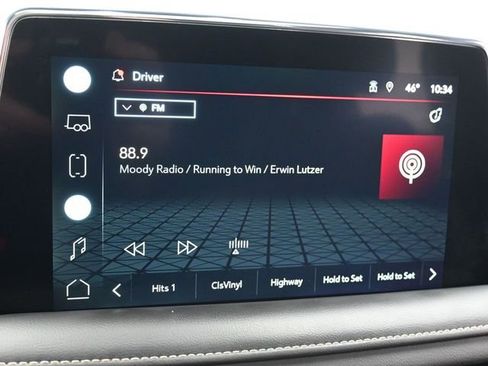 Used 2022 GMC Yukon SLT w/ SLT Premium Package image 19