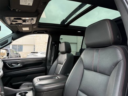 Used 2022 Chevrolet Tahoe RST w/ Luxury Package image 24