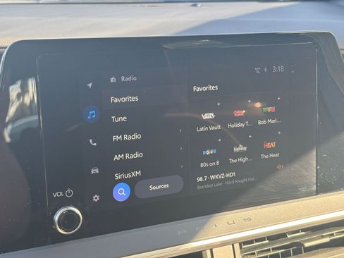 Used 2025 Toyota Prius LE image 21