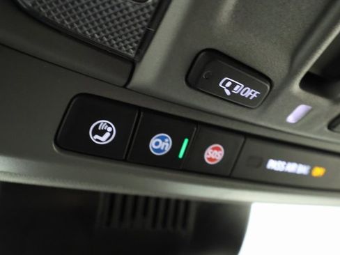 Used 2025 Chevrolet Silverado 1500 LTZ w/ Z71 Off-Road Package image 19