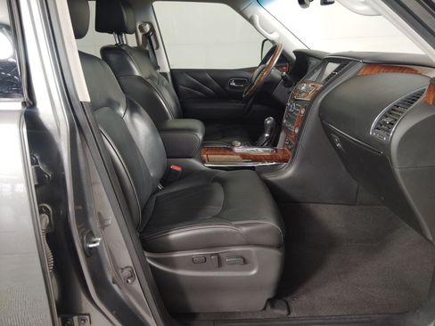 Used 2016 INFINITI QX80 4WD w/ Deluxe Technology Package image 33