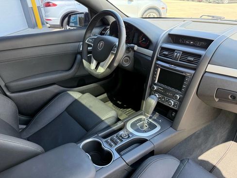 Used 2009 Pontiac G8 GXP image 14