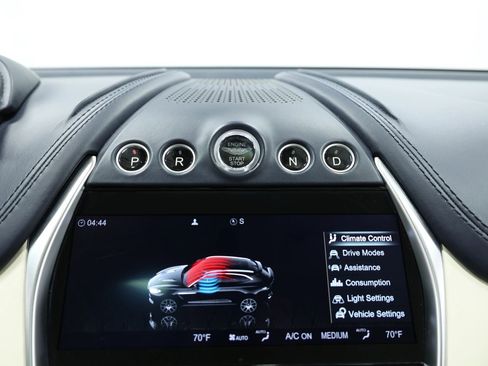 Used 2021 Aston Martin DBX AWD/4WD image 35