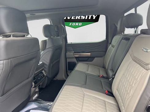 New 2026 Ford F250 Platinum w/ Platinum Plus Package AWD/4WD image 33