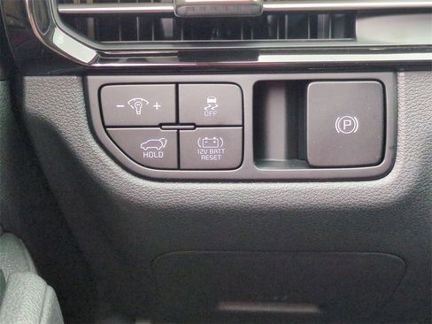 New 2026 Kia Sportage SX Prestige image 17