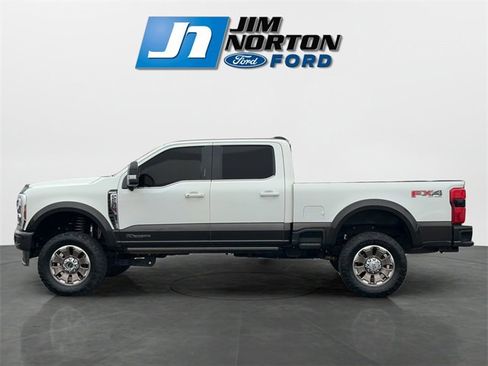 Used 2024 Ford F250 King Ranch w/ FX4 Off-Road Package image 6