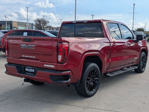 Used 2022 GMC Sierra 1500 Elevation w/ Elevation Premium Package image 3