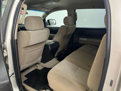 Used 2008 Toyota Tundra 4x4 CrewMax w/ Tow Pkg image 24