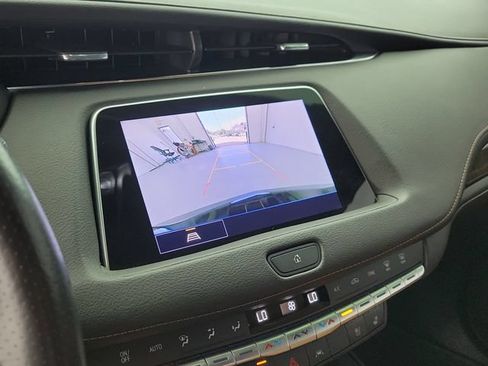 Used 2023 Cadillac XT4 Sport FWD image 29