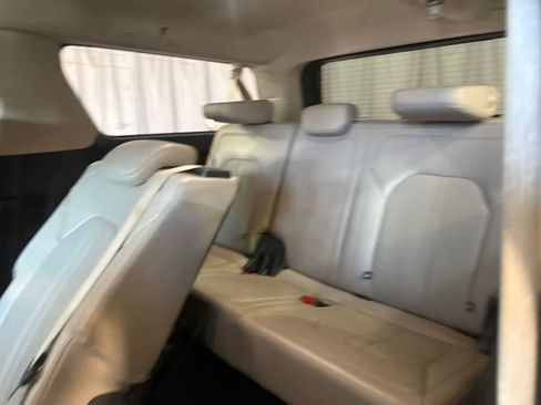 Used 2024 Ford Expedition Max Limited RWD image 13