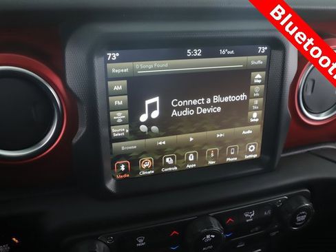 Used 2022 Jeep Gladiator Rubicon w/ Trailer Tow Package image 4