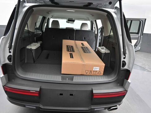 New 2026 Hyundai Santa Fe SE FWD image 14