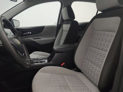 Used 2024 Chevrolet Equinox LS w/ LPO, Floor Liner Package FWD image 17