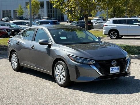 New 2025 Nissan Sentra S image 3