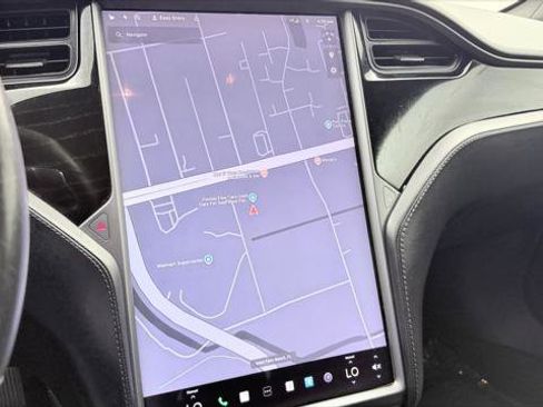 Used 2018 Tesla Model S 75D AWD/4WD image 26