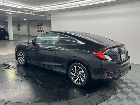 Used 2018 Honda Civic LX image 3