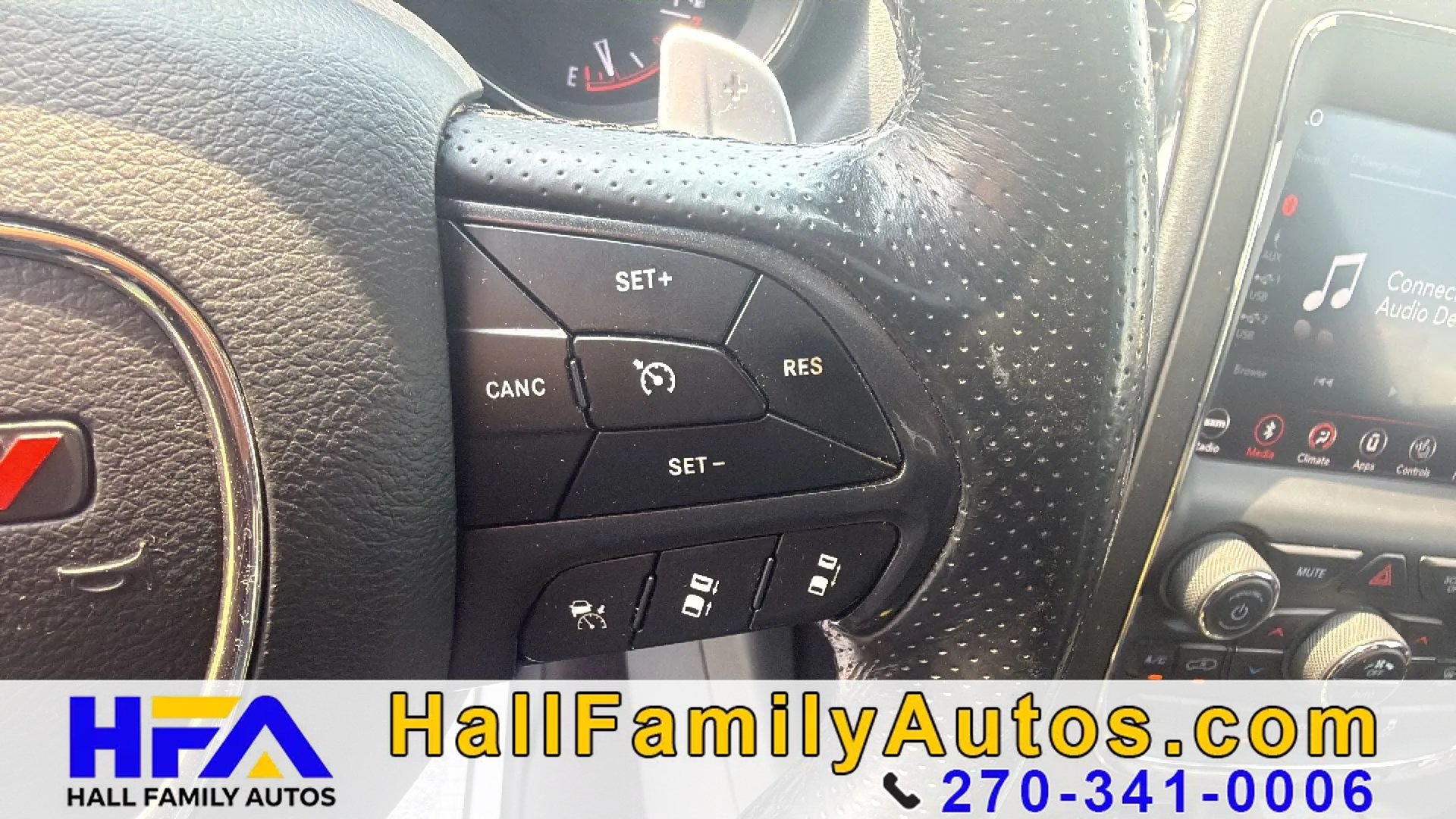 Used 2019 Dodge Durango R/T w/ Technology Group AWD/4WD image 27