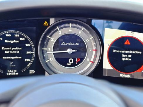 Used 2021 Porsche 911 Turbo S image 17