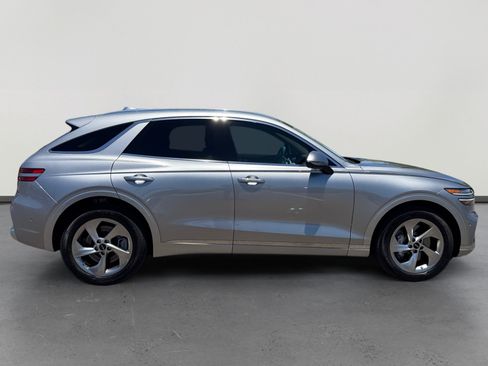 Used 2026 Genesis GV70 2.5T Advanced AWD/4WD image 6