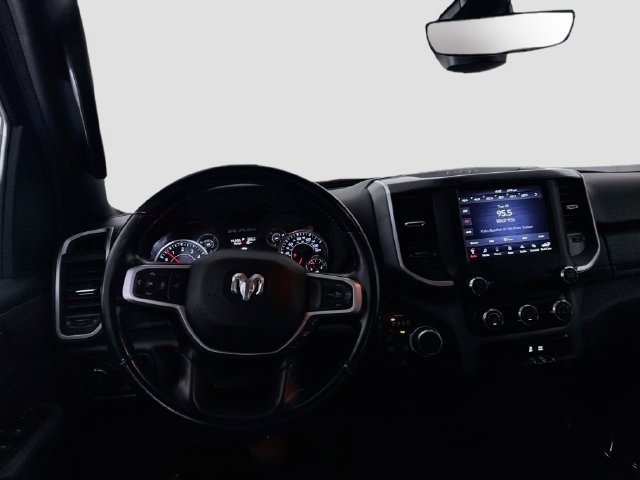 Used 2021 RAM 1500 Big Horn AWD/4WD image 16