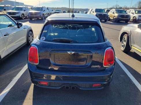 Used 2015 MINI Cooper S image 5