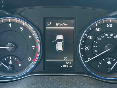 Used 2022 Hyundai Kona SEL image 9