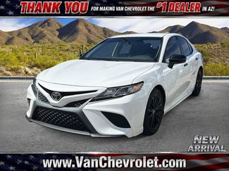 Used 2020 Toyota Camry SE FWD video 1