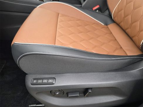 New 2026 Volkswagen Tiguan SEL R-Line image 21