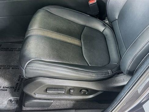 Used 2024 Honda Pilot EX-L image 18