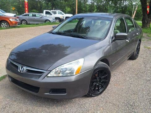 Used 2007 Honda Accord EX image 1