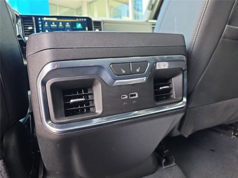 Used 2025 Chevrolet Silverado 1500 LTZ AWD/4WD image 37